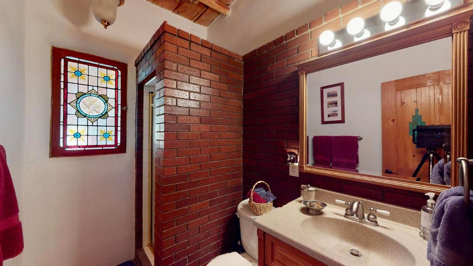 Red Mountain Manor Vineyard And Guesthouse Рио Ранчо Стая снимка