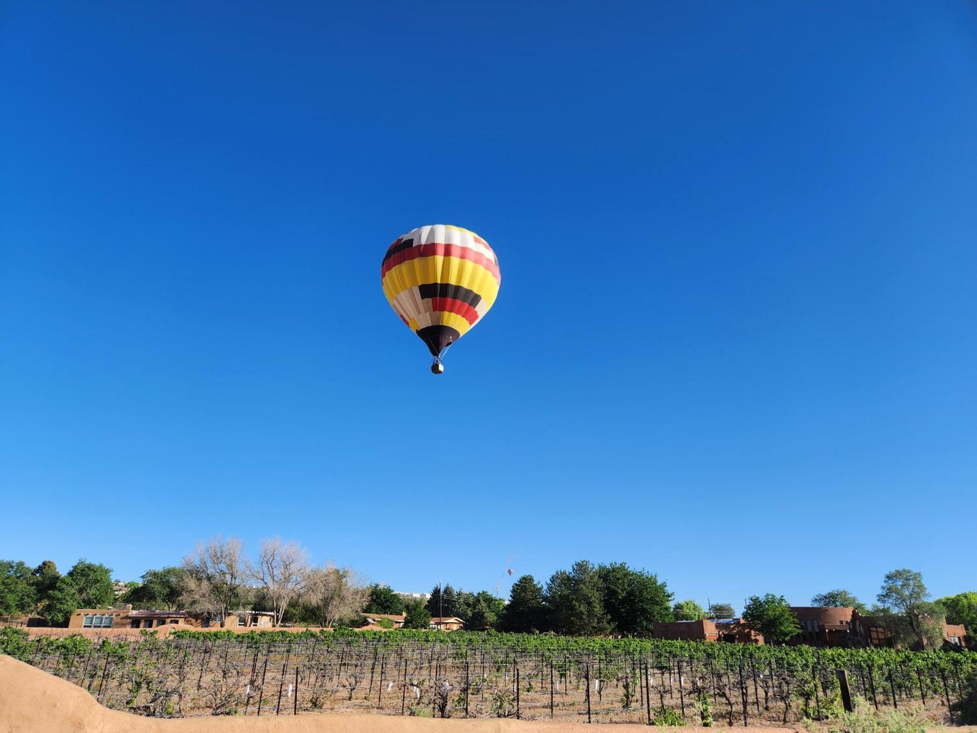 Red Mountain Manor Vineyard And Guesthouse Рио Ранчо Екстериор снимка